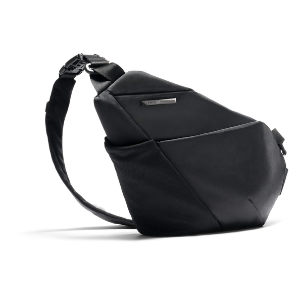 NIID FINO V Black Righthanded