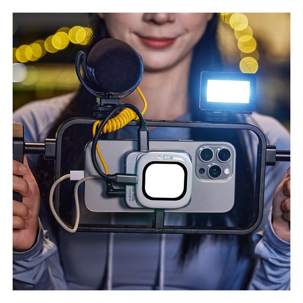 Founist Vlogmate Mini 磁吸後置自拍鏡頭