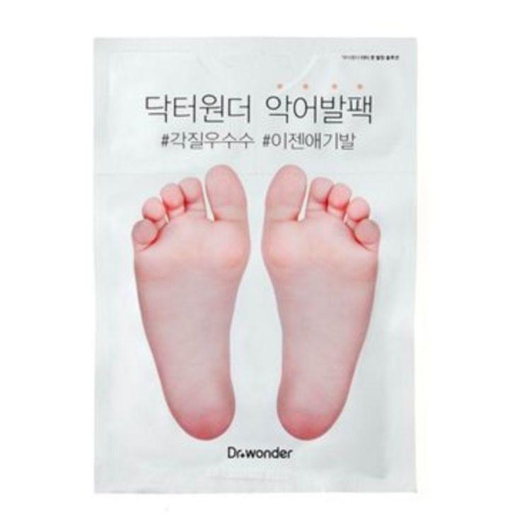 drwonder - Pair of Exfoliating and Moisturizing Foot Masks (New Packaging) [Original Licensed]