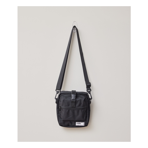 Plain-me Travel Bag